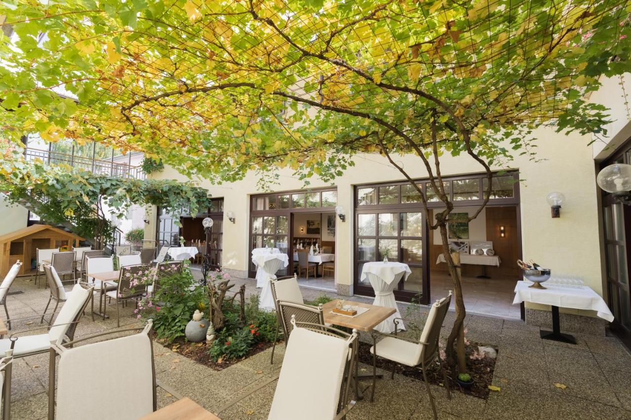 Gasthof-Restaurant Kollar Goebl Deutschlandsberg Eksteriør billede